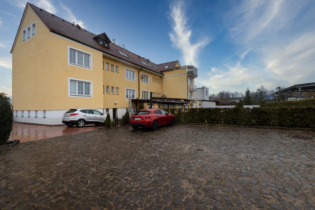 Pension U Mydlaru Mnichovo Hradiště Extérieur photo
